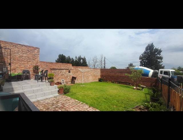 2 BEDROOM PROPERTY TO RENT IN MNANDI